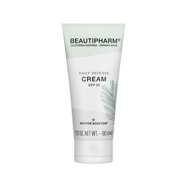 8423 - Daily Defense Cream SPF 25